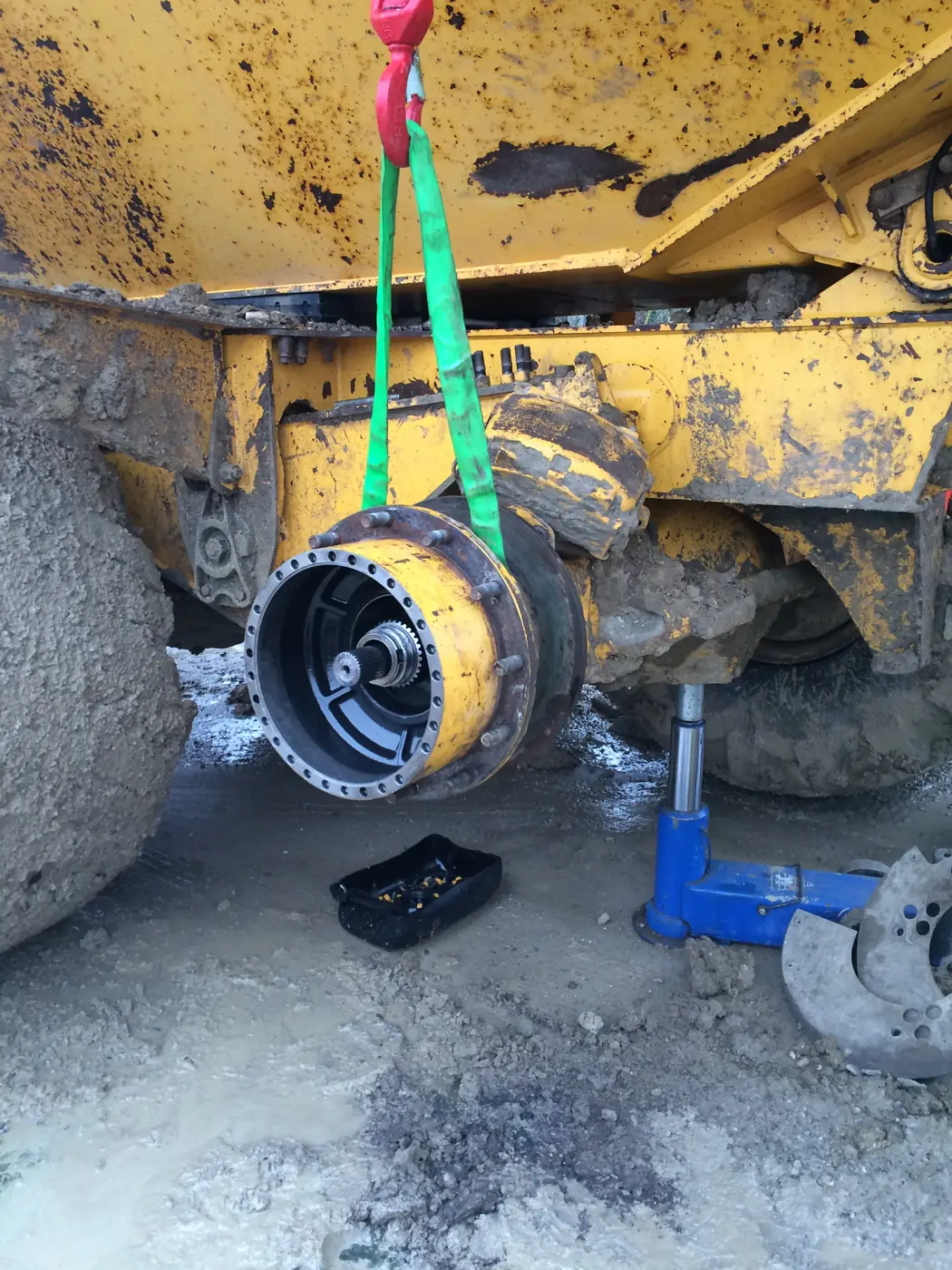 D.J Maskinservice — reparation af hydraulik